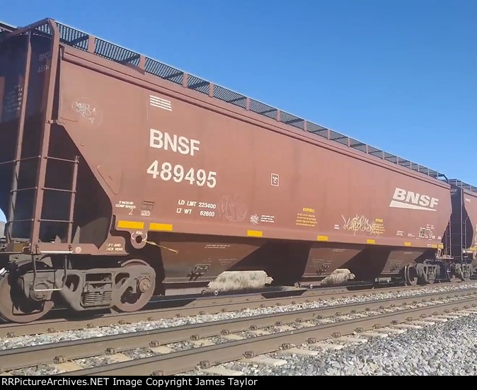 BNSF 489495